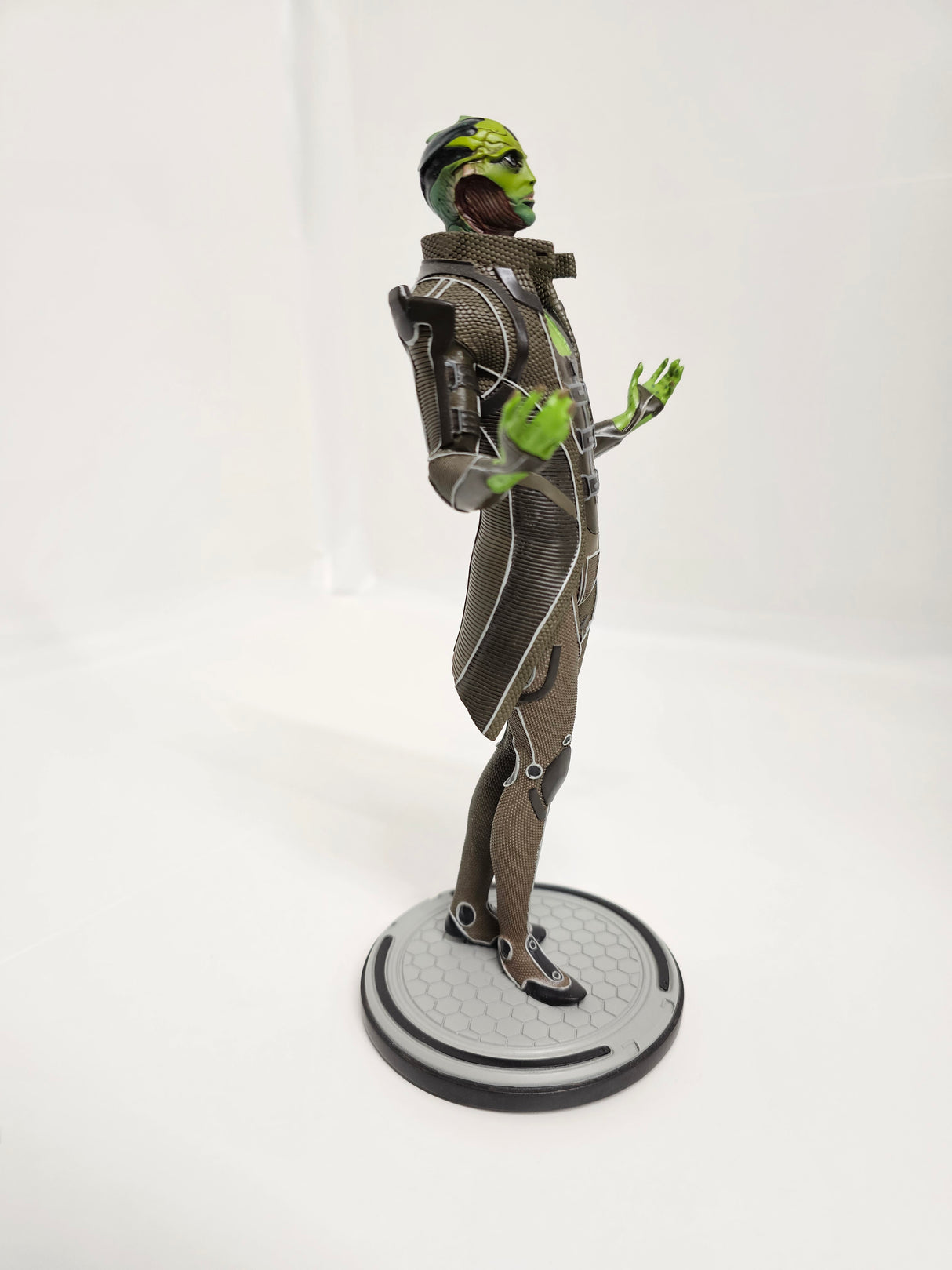 Mass Effect Thane Krios Statue – Comic Warehouse