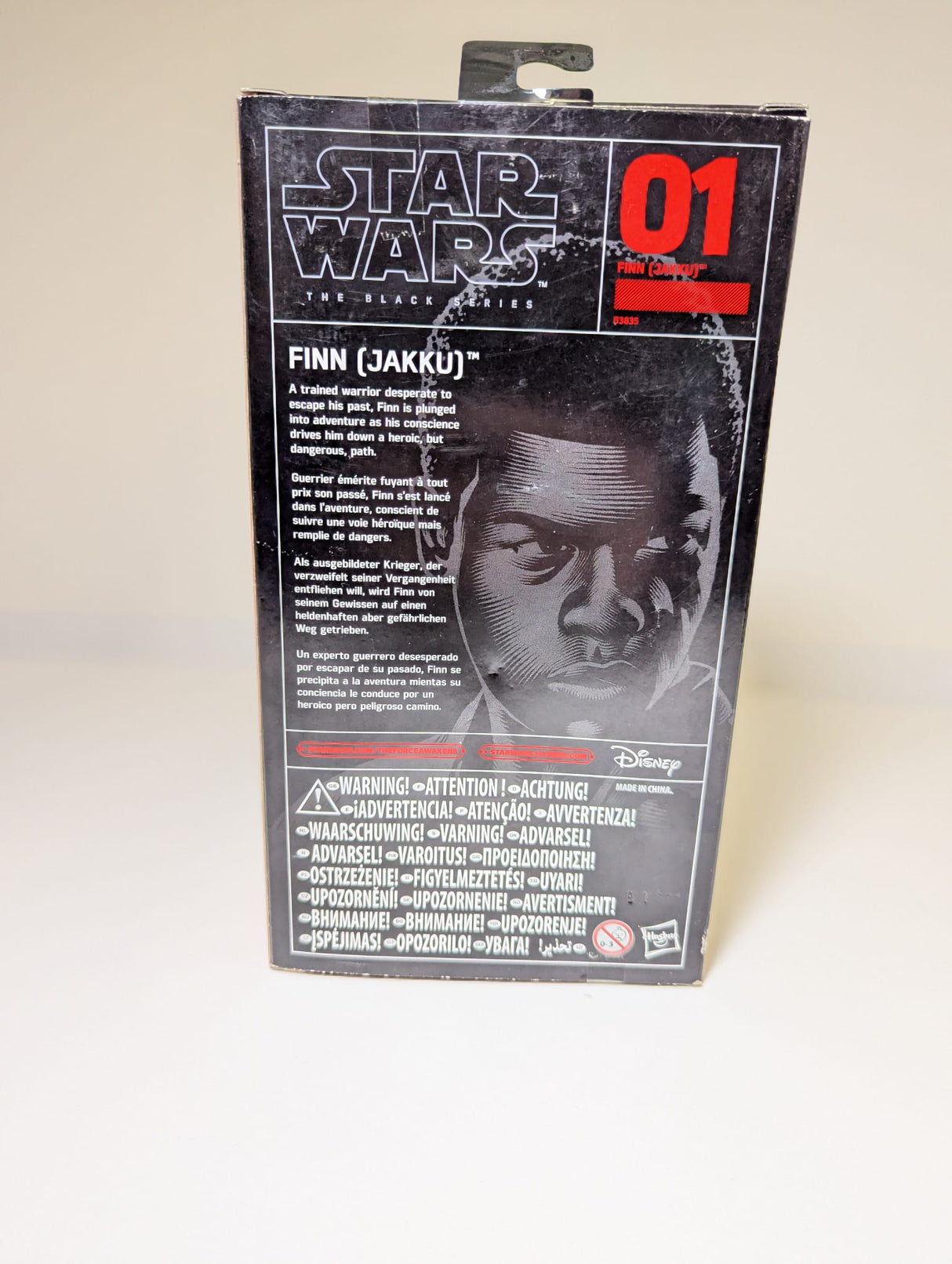 Star Wars - Finn (Jakku) - The Black Series Action Figure by Hasbro