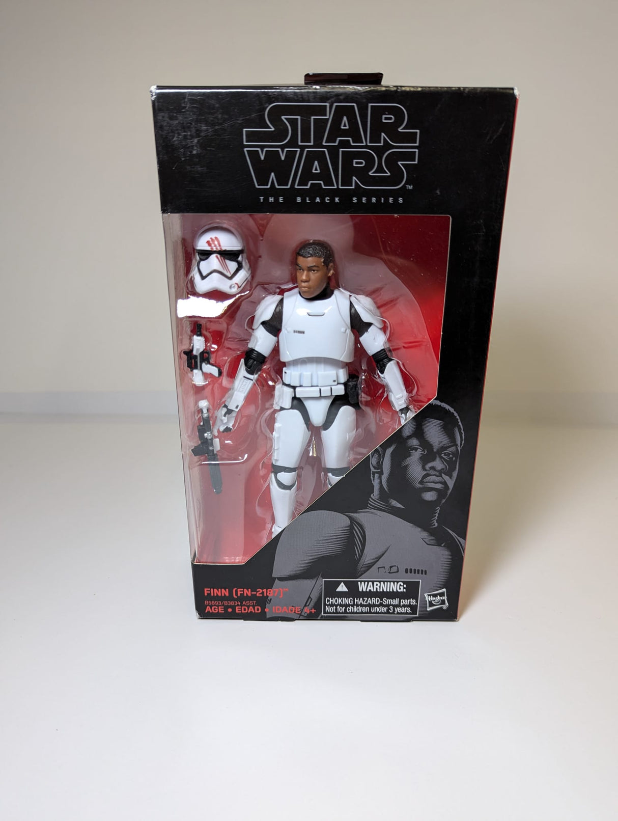 Star Wars - Finn (FN-2187) (Stormtrooper Outfit) - The Black Series Action Figure by Hasbro