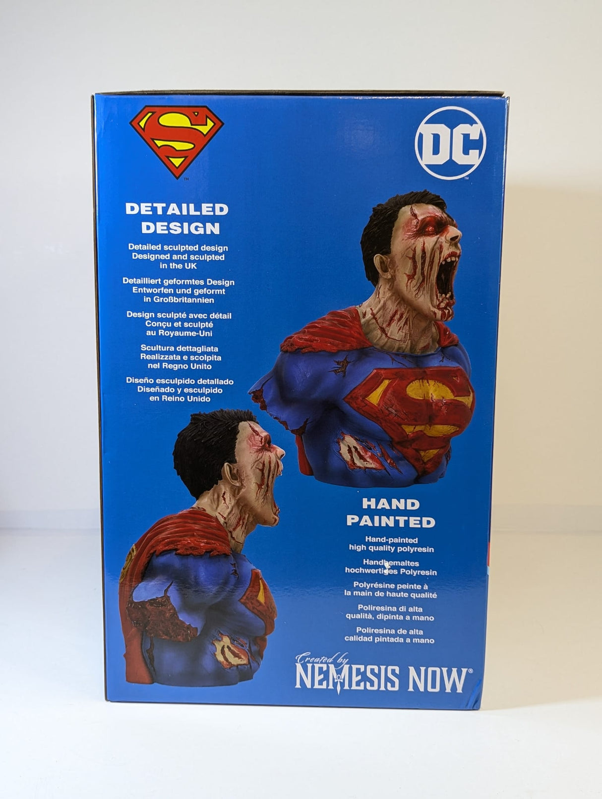 DC Comics Superman DCeased Bust Sculpture 30cm