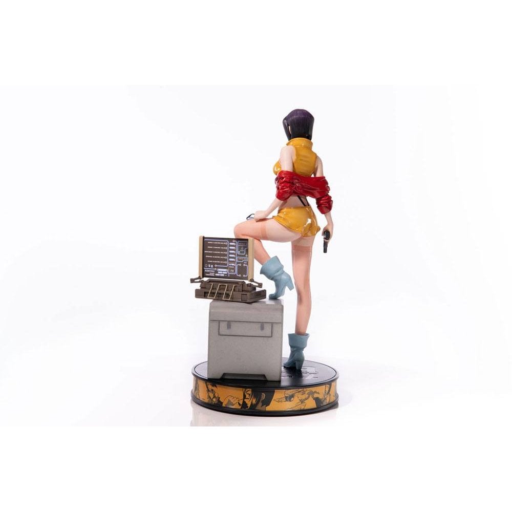 Cowboy Bebop Faye Valentine Statue