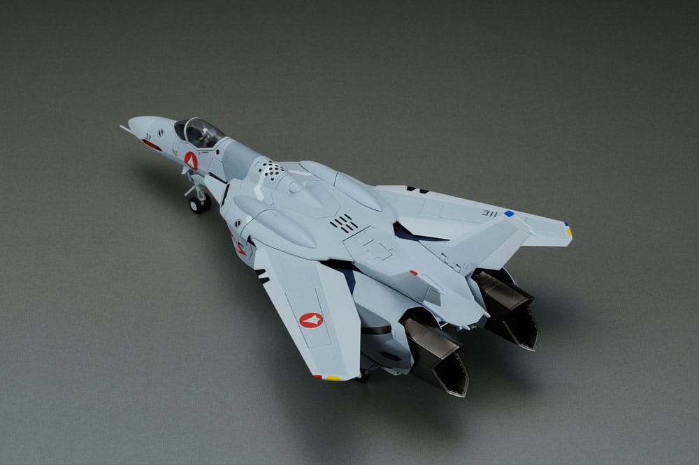 Macross Zero Kanzen Henkei VF-0A Phoenix Shin Kudo Mounted Machine 32 cm 1/60 Action Figure