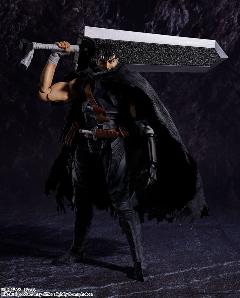 Berserk S.H. Figuarts Guts (Berserker Armor) 16 cm Action Figure