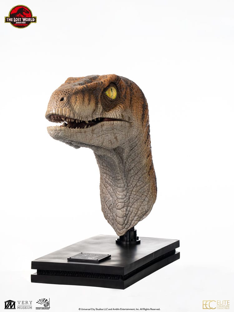 Jurassic Park Male Velociraptor 75 cm Life-Size Bust