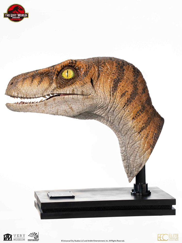 Jurassic Park Male Velociraptor 75 cm Life-Size Bust