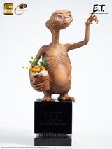 E.T. The Extra-Terrestrial 59 cm 1/3 Statue