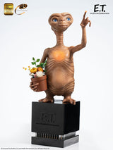 E.T. The Extra-Terrestrial 59 cm 1/3 Statue