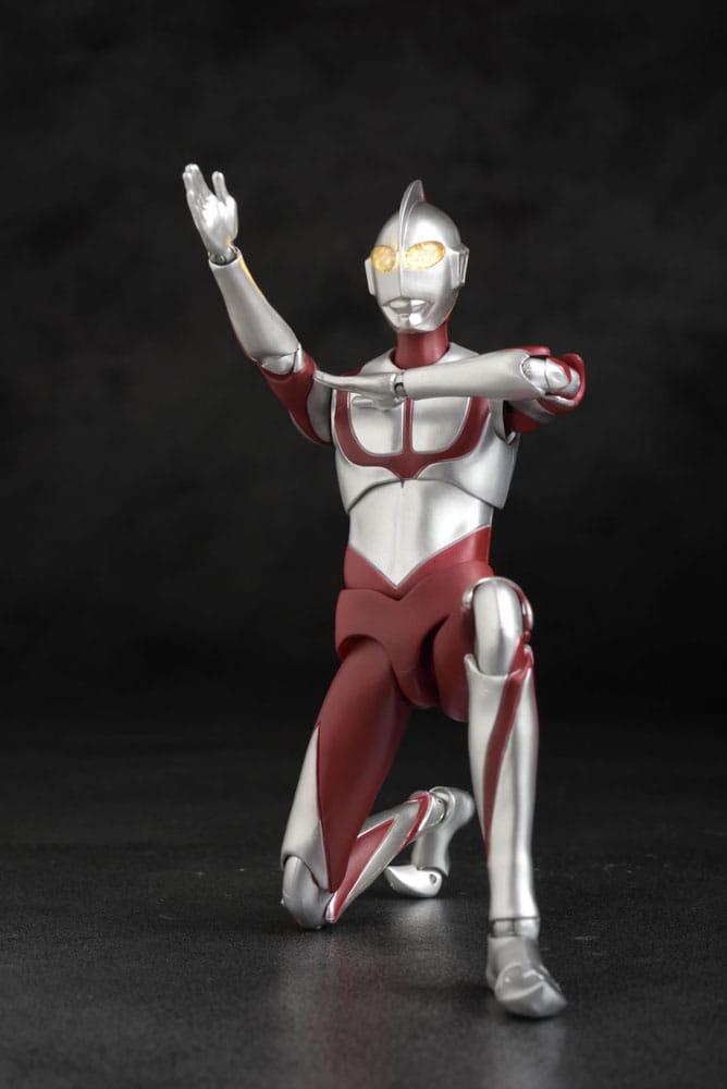 Ultraman HAF Shin 17 cm Action Figure