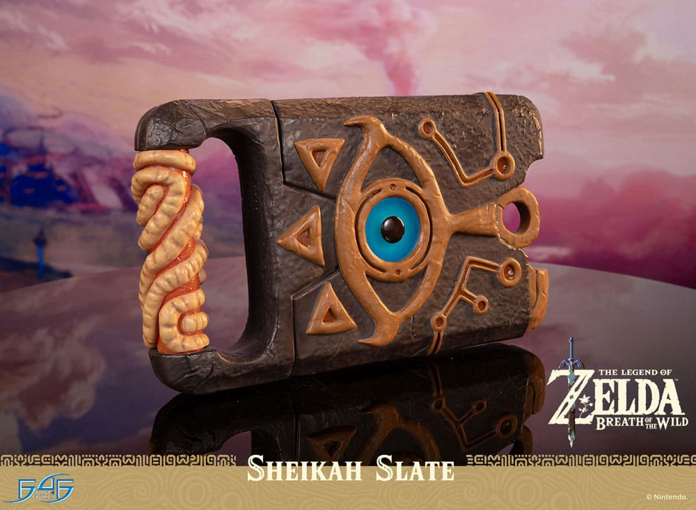 The Legend of Zelda: Breath of the Wild Sheikah Slate 24cm 1/1 Scale Life Size Statue