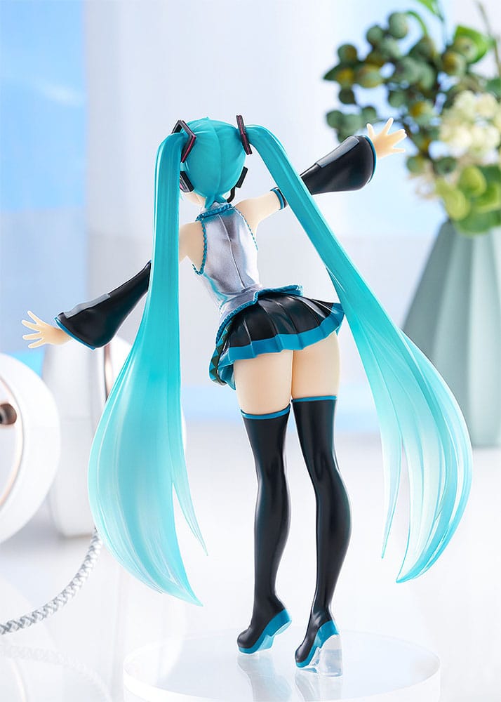 Character Vocal Series 01: Hatsune Miku Pop Up Parade Hatsune Miku: Translucent Color Ver. 17 cm PVC Statue