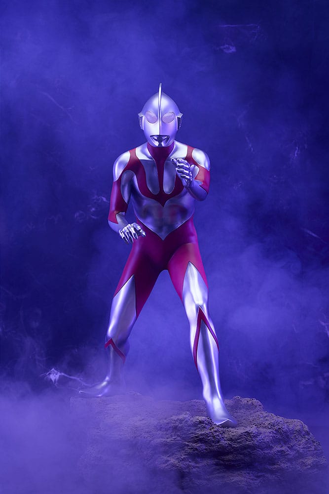 Shin Japan Hero Universe Ultraman 40 cm Statue