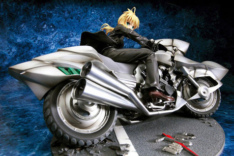 Fate/Zero Saber & Saber Motored Cuirassier (re-run) 16 cm 1/8 Statue