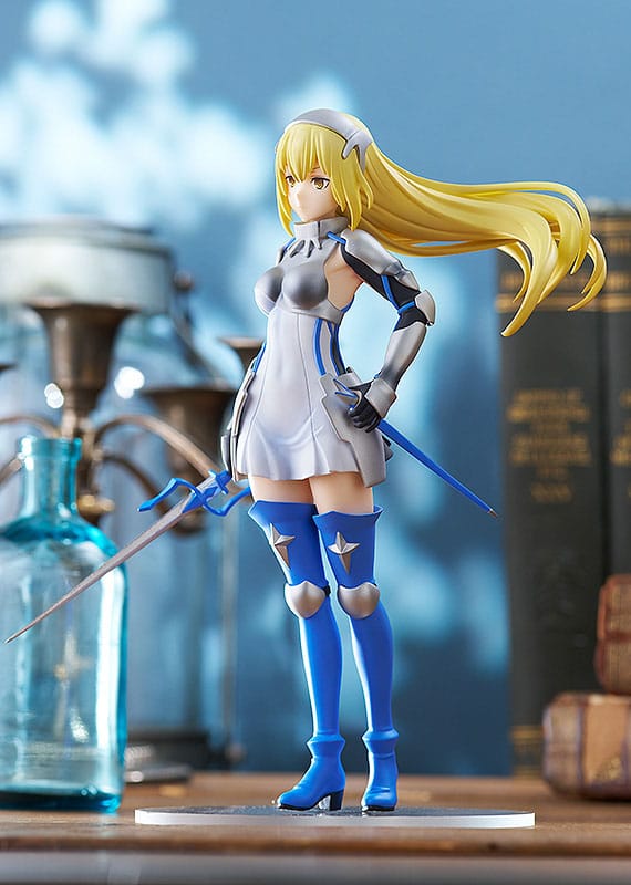 Is It Wrong to Try to Pick Up Girls in a Dungeon? IV Ais Wallenstein 17cm Pop Up Parade PVC Statue