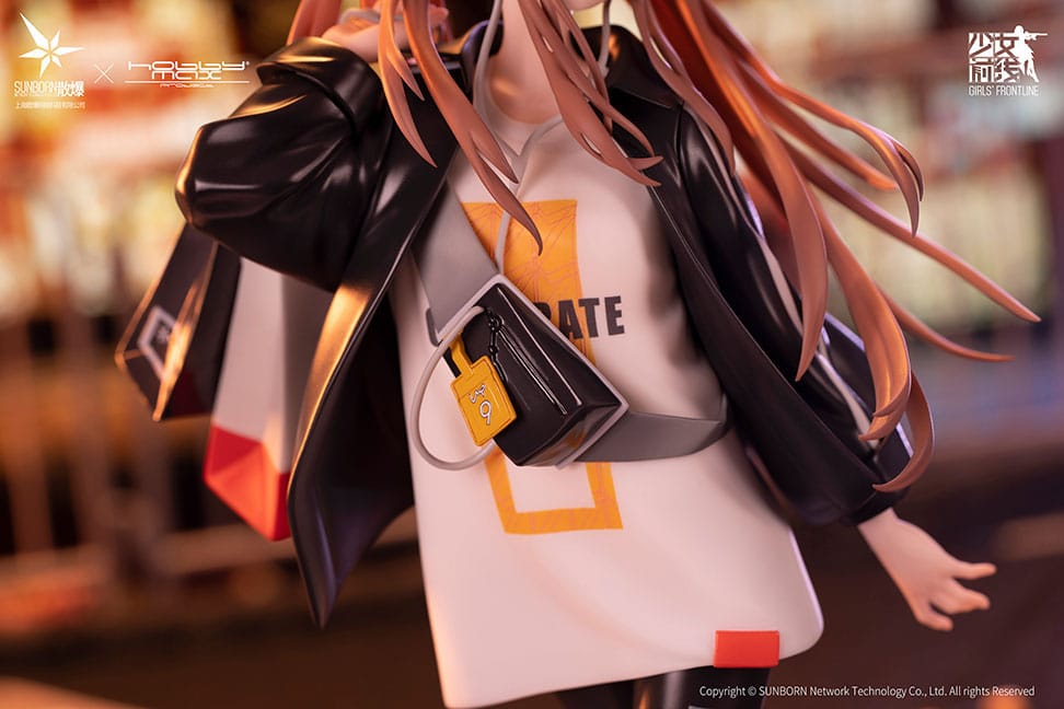 Girls Frontline UMP9 Bee's Knees 24cm 1/7 Scale PVC Statue