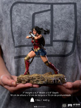 Zack Snyder's Justice League Wonder Woman 18 cm 1/10 Art Scale Statue