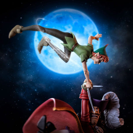 Disney Peter Pan vs Hook 40cm 1/10 Scale Statue