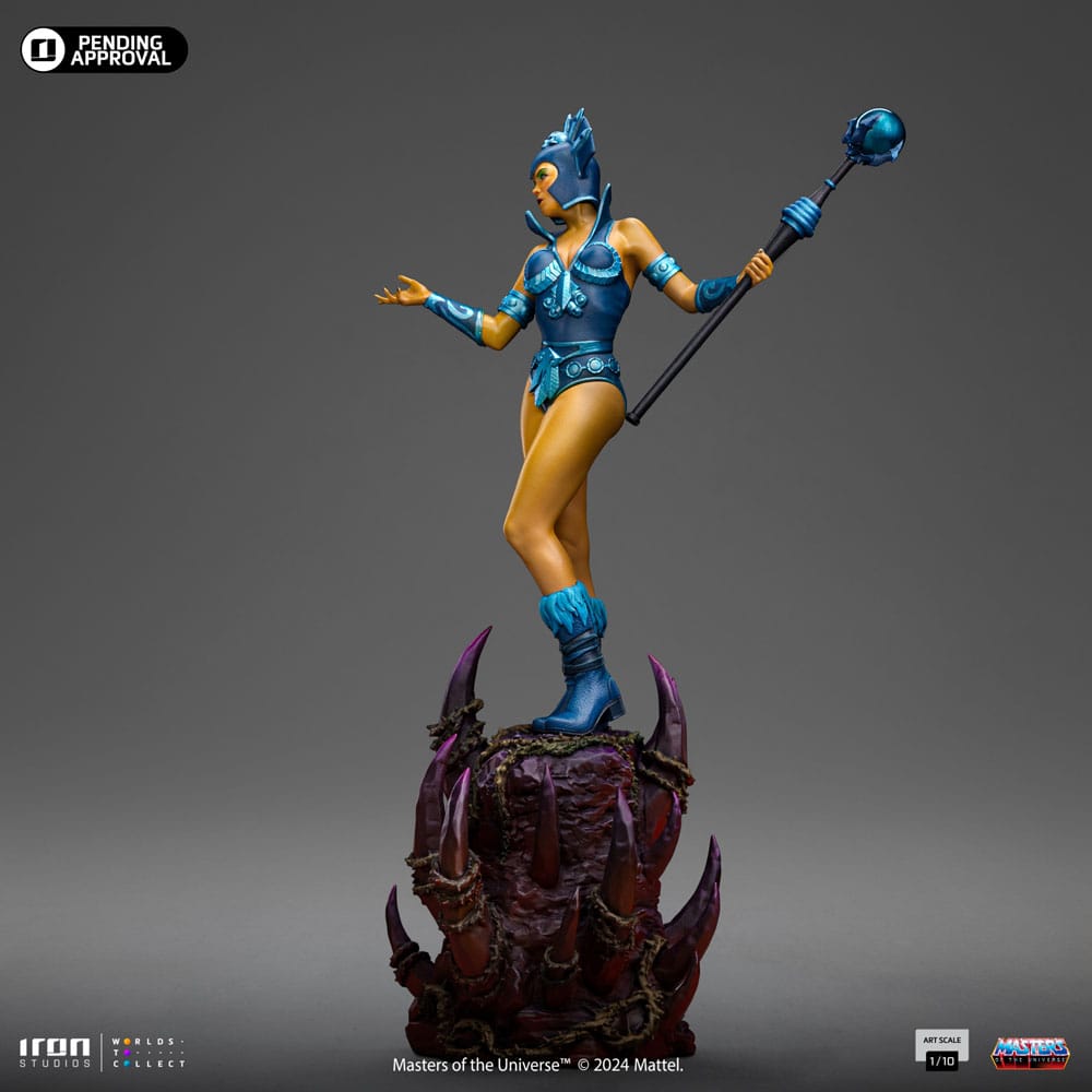 Masters of the Universe Evil-Lyn Color Variant 28 cm 1/10 Art Scale Statue