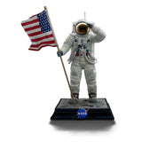 NASA Apollo 11 Astronaut 23 cm 1/10 Art Scale Statue