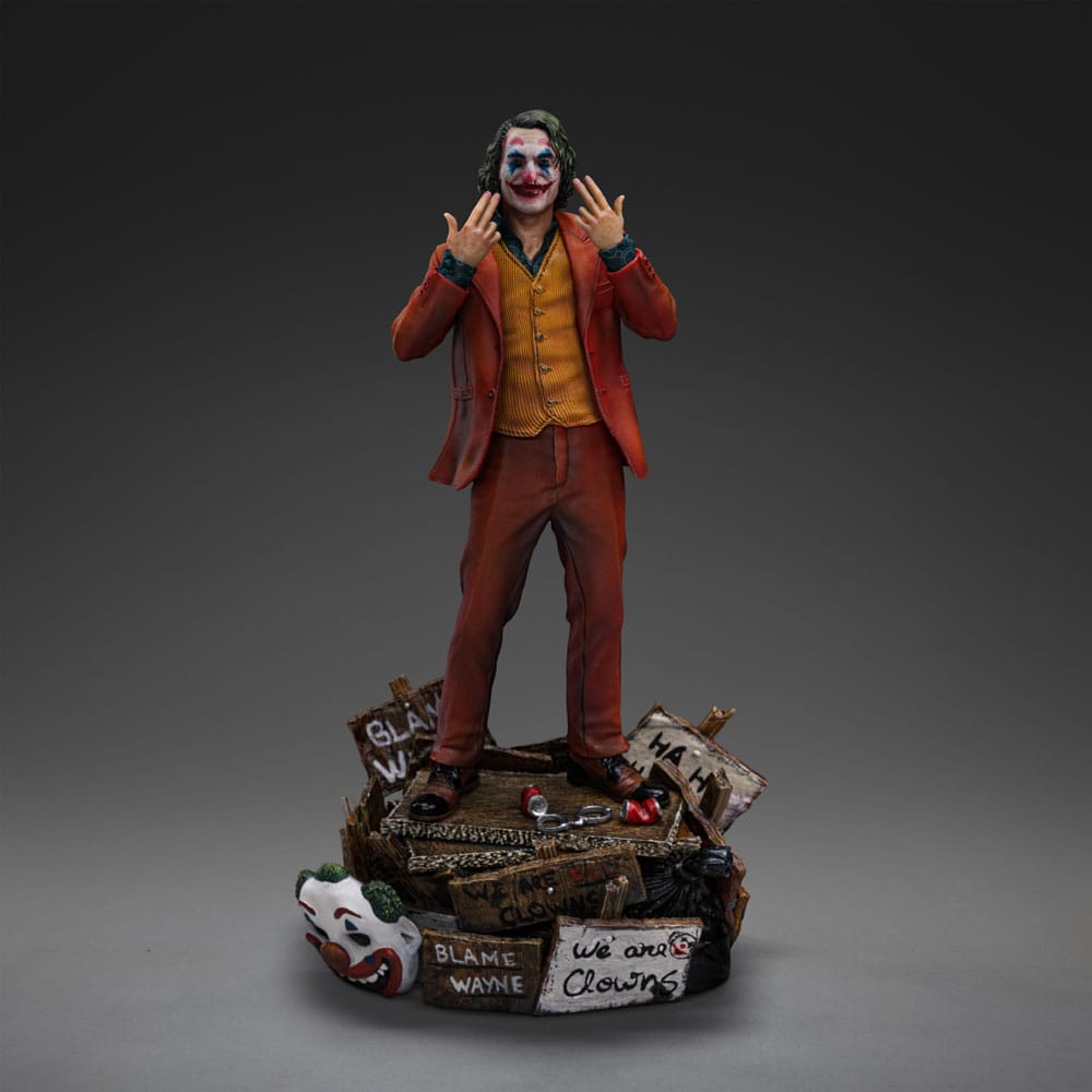 DC Comics Joker (Arthur Fleck) 19 cm 1/10 Art Scale Deluxe Statue