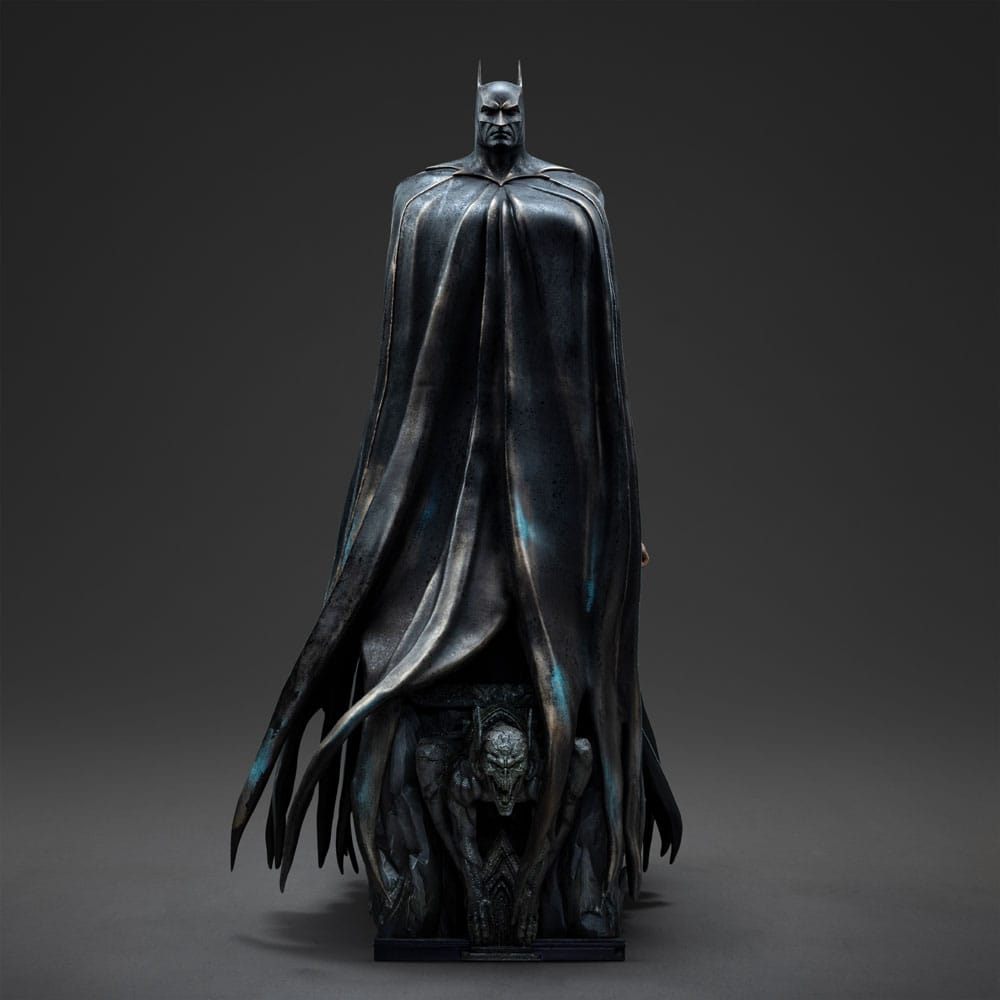 DC Comics Batman and Bruce Wayne 79 cm 1/4 Legacy Replica Statue