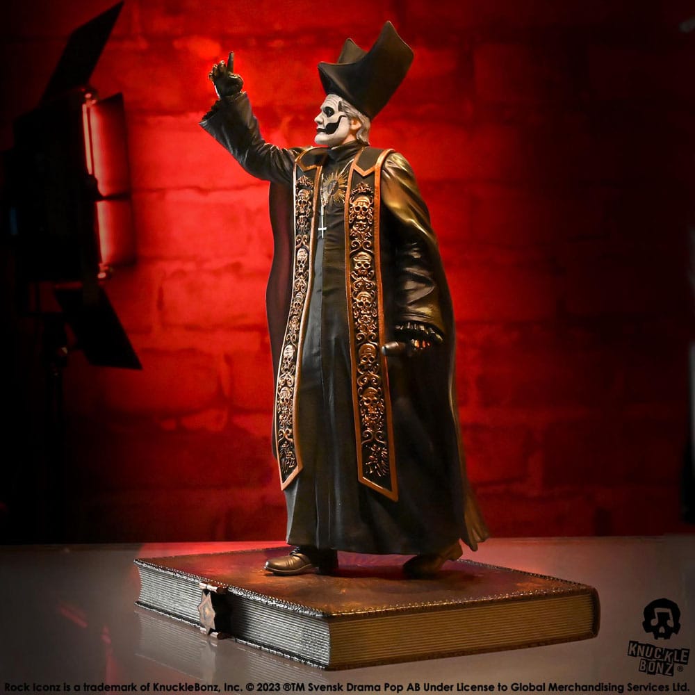 Ghost Rock Iconz Papa Emeritus IV (Black Robes) 22 cm 1/9 Statue