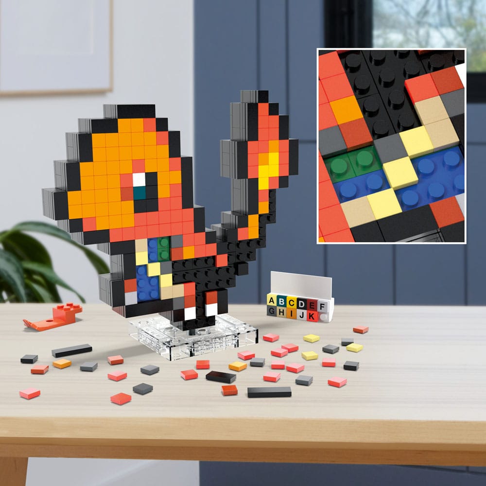 Pokémon Charmander Pixel Art MEGA Construction Set