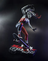 DC Direct Harley Quinn: Red, White & Black Harley Quinn by Ivan Tao 20 cm 1/10 Statue