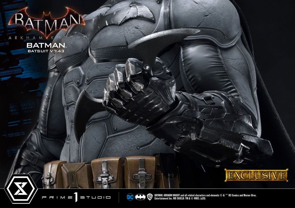 Batman Arkham Knight Batsuit V7.43 Exclusive Version 86 cm 1/3 Statue