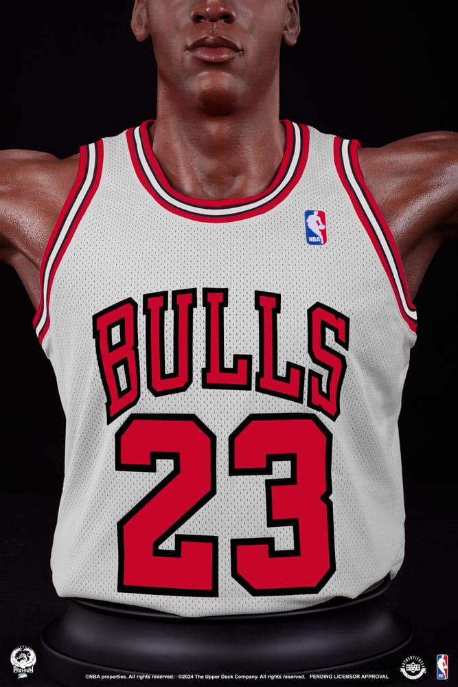 NBA Legends Michael Jordan Wings 81 cm Life-Size Bust