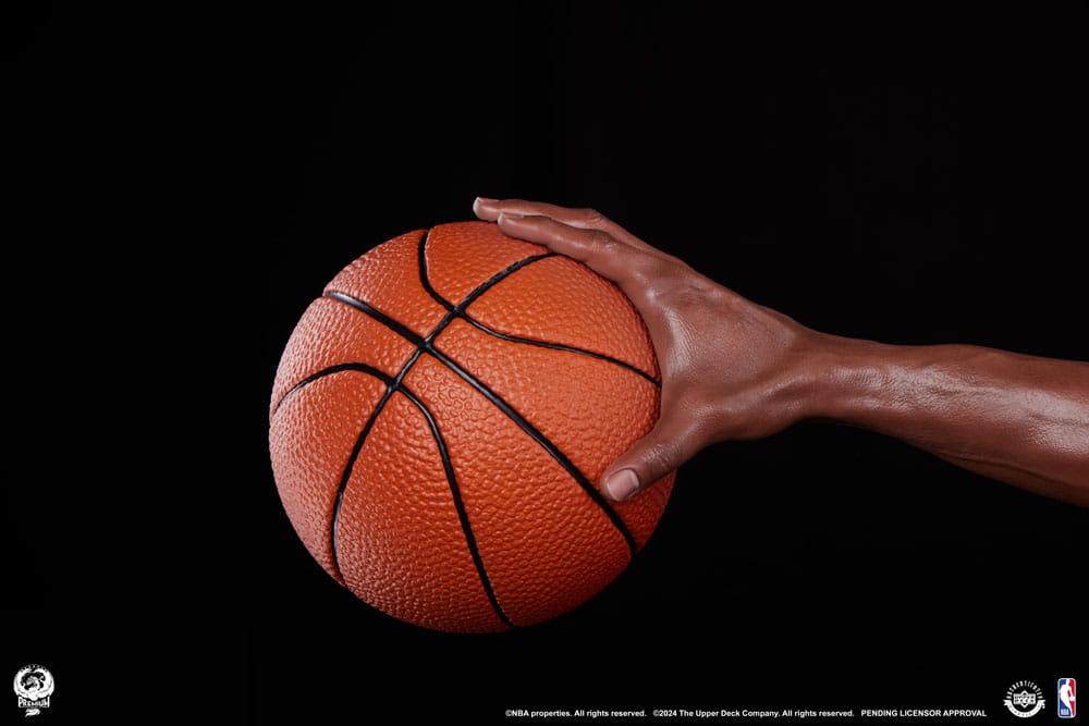 NBA Legends Michael Jordan Wings 81 cm Life-Size Bust