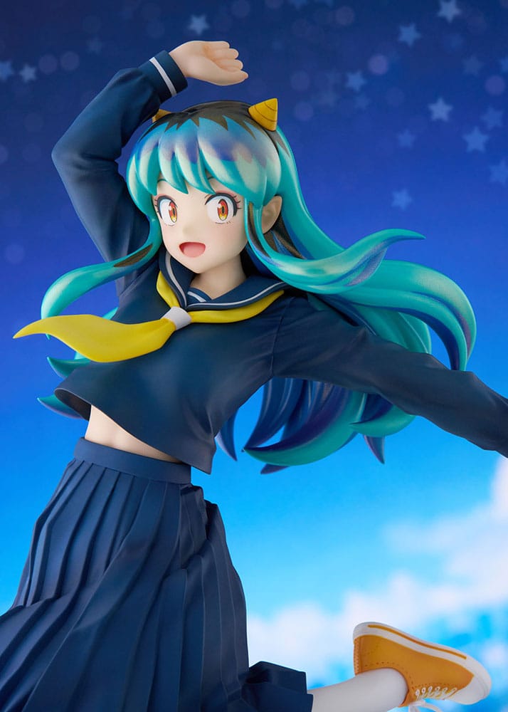 Urusei Yatsura Lum Uniform Ver. 28 cm 1/7 PVC Statue