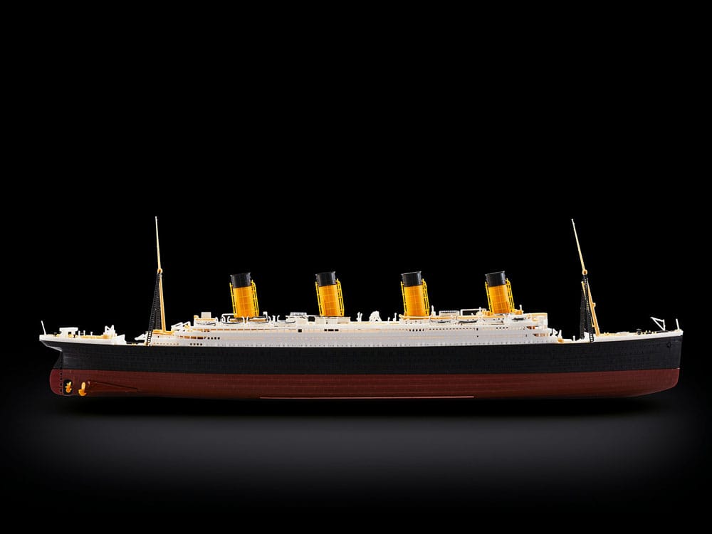 Titanic RMS Titanic 1/600 Model Kit Advent Calendar