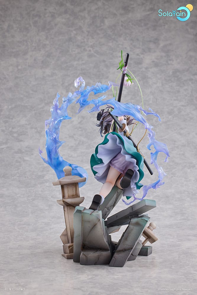 Touhou Project Youmu Konpaku: Half-Human Half-Phantom Gardener Ver. 28 cm 1/7 PVC Statue