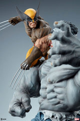 Marvel Grey Hulk vs Wolverine 58 cm Statue