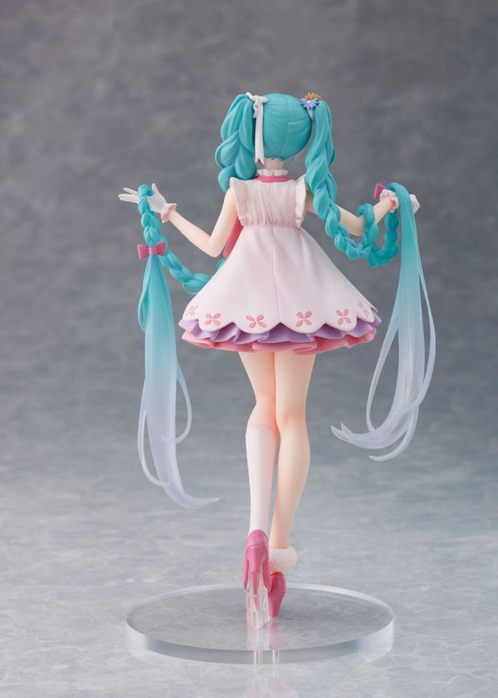 Hatsune Miku Wonderland Rapuinzel Ver. 18 cm PVC Statue