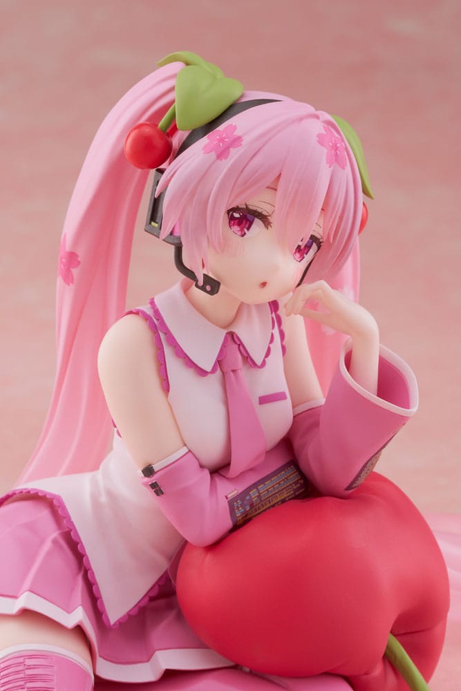 Hatsune Miku Desktop Cute Figure Sakura Miku Cherry Cushion Ver. 13 cm PVC Statue