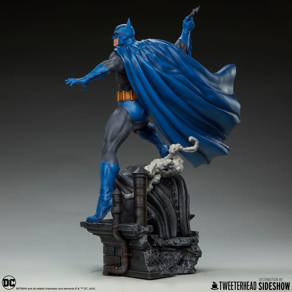 DC Comics Retro Edition Batman 50 cm 1/6 Maquette Statue