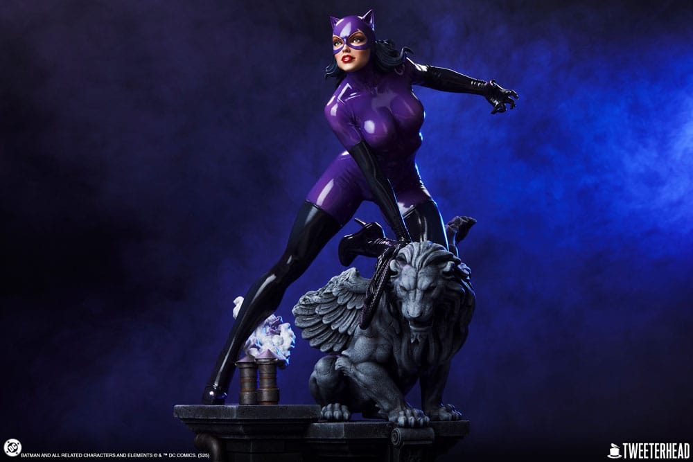 DC Comics Catwoman (Purple Edition) 47 cm 1/4 Maquette