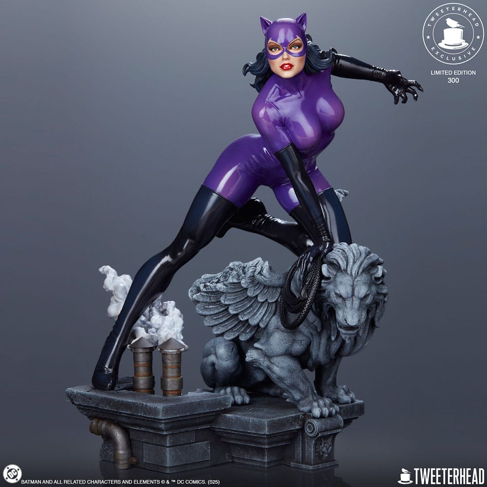 DC Comics Catwoman (Purple Edition) 47 cm 1/4 Maquette