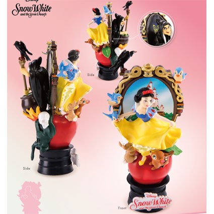 Disney Snow White and the Seven Dwarfs Diorama Statue